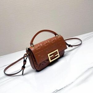Fendi baguette phone bag